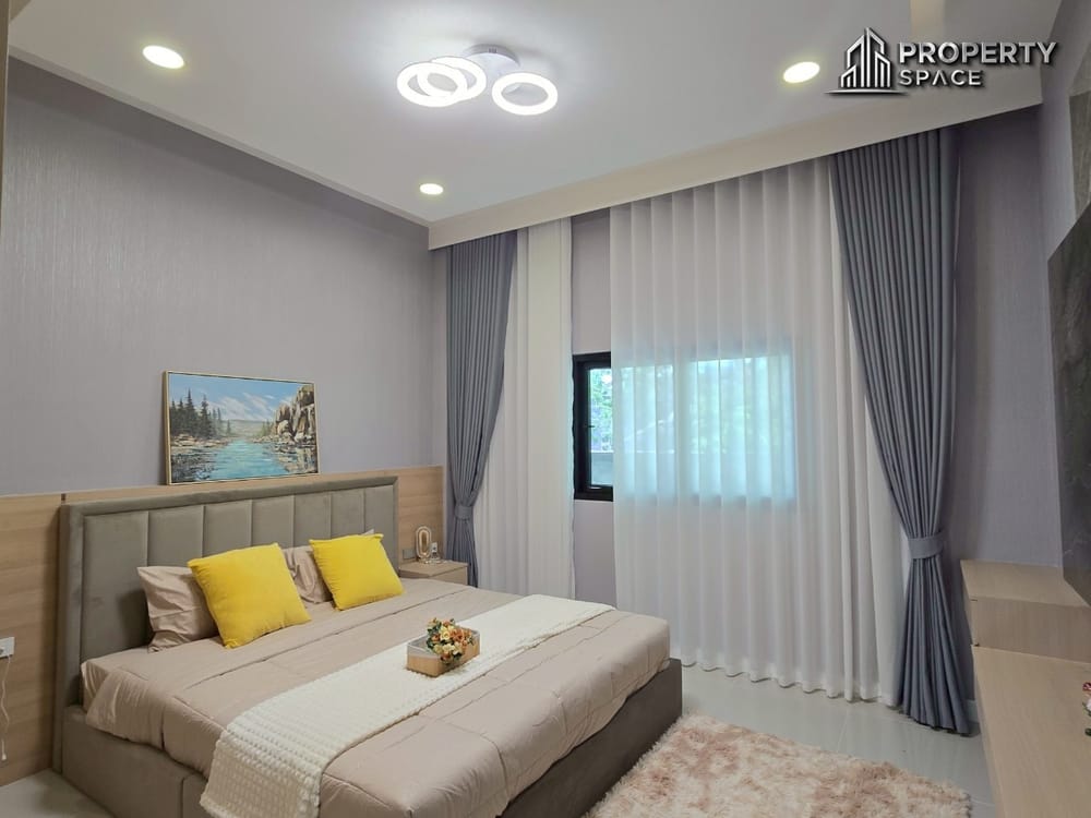 Modern Luxury 3 Bedroom Single-Story Pool Villa At Huay Yai For Sale Image 24