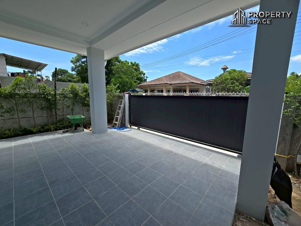 Modern Luxury 3 Bedroom Single-Story Pool Villa At Huay Yai For Sale Image 41