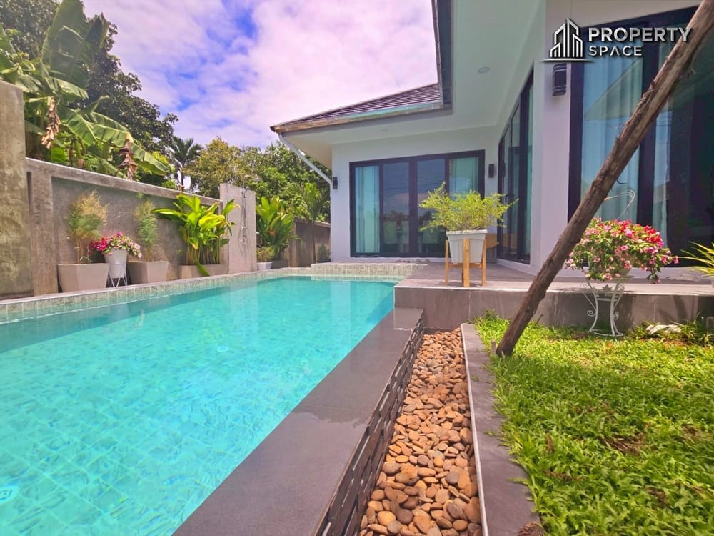 Modern Luxury 3 Bedroom Single-Story Pool Villa At Huay Yai For Sale Image 3