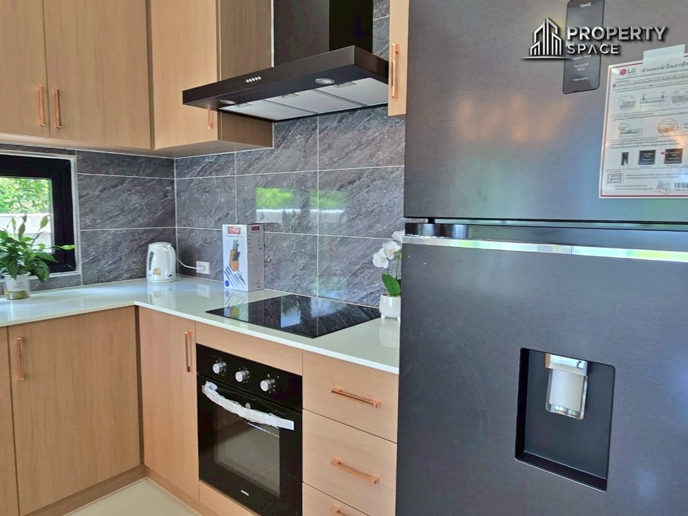 Modern Luxury 3 Bedroom Single-Story Pool Villa At Huay Yai For Sale Image 14