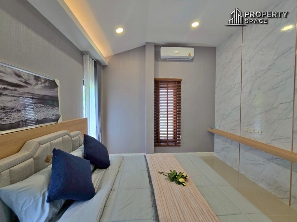 Modern Luxury 3 Bedroom Single-Story Pool Villa At Huay Yai For Sale Image 29