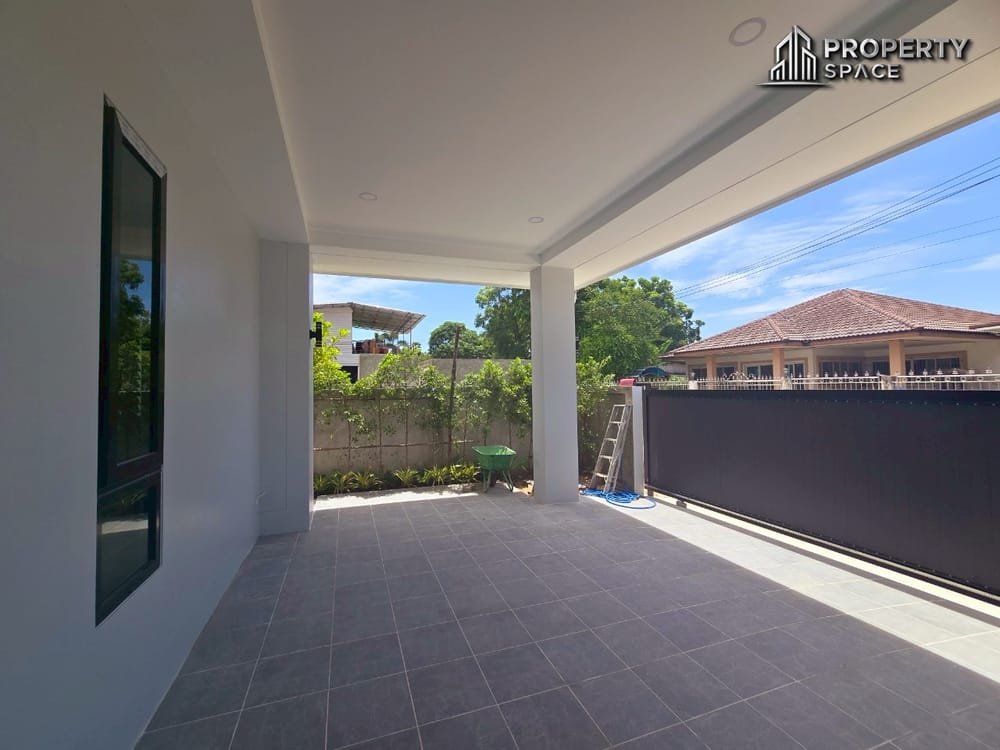 Modern Luxury 3 Bedroom Single-Story Pool Villa At Huay Yai For Sale Image 39