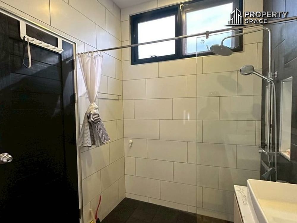Modern 3-Bedroom Scandinavian-Style Pool Villa Near Mabprachan Lake Pattaya For Sale Image 14