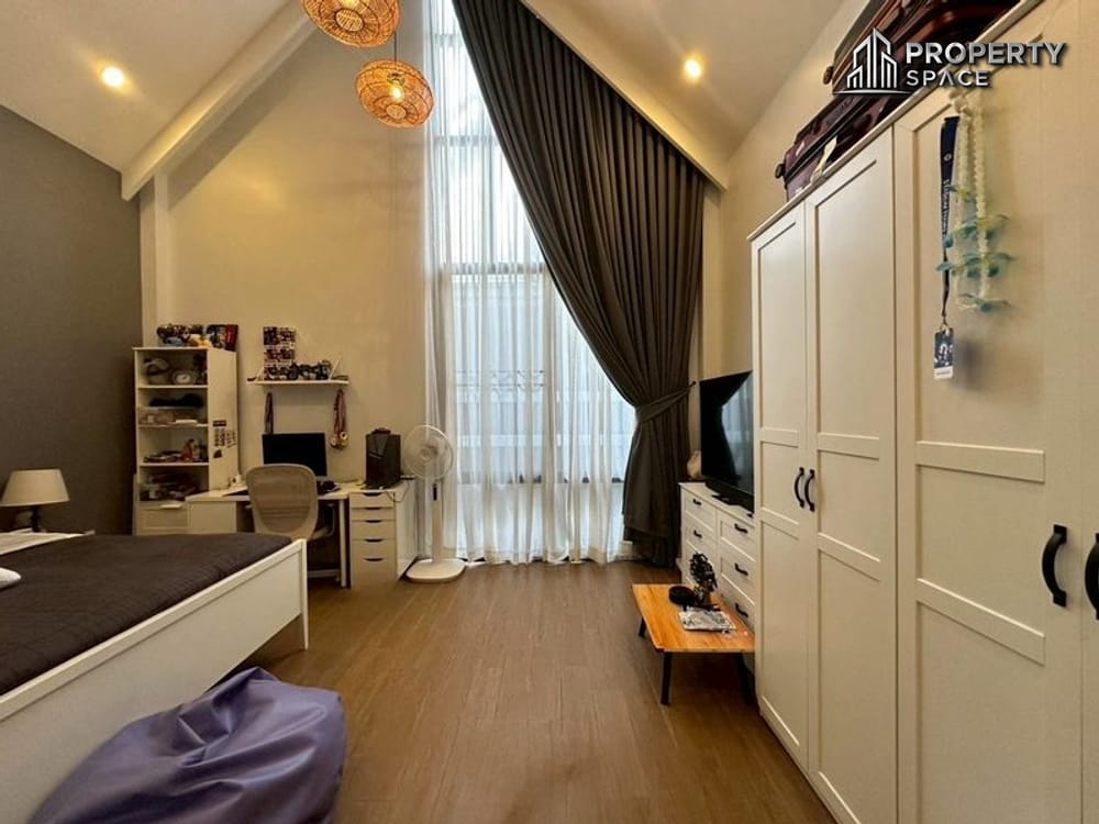 Modern 3-Bedroom Scandinavian-Style Pool Villa Near Mabprachan Lake Pattaya For Sale Image 16