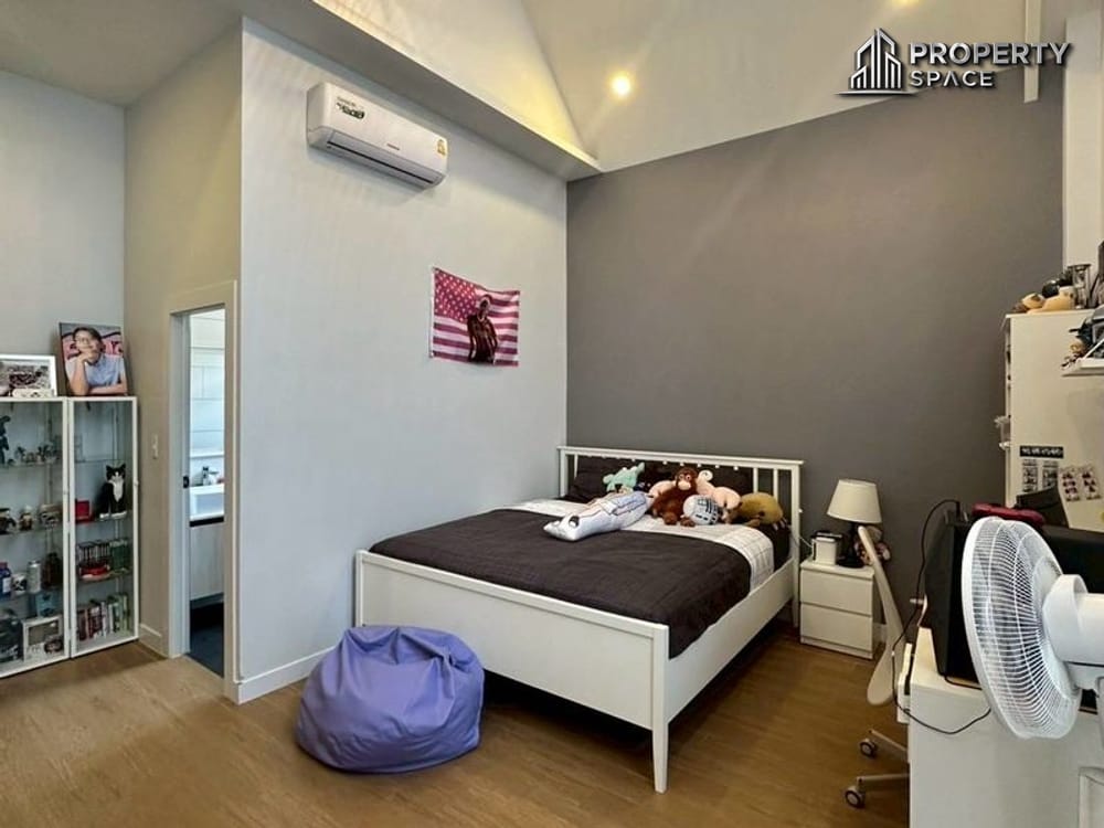 Modern 3-Bedroom Scandinavian-Style Pool Villa Near Mabprachan Lake Pattaya For Sale Image 17
