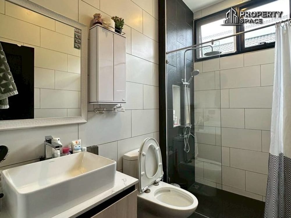 Modern 3-Bedroom Scandinavian-Style Pool Villa Near Mabprachan Lake Pattaya For Sale Image 19