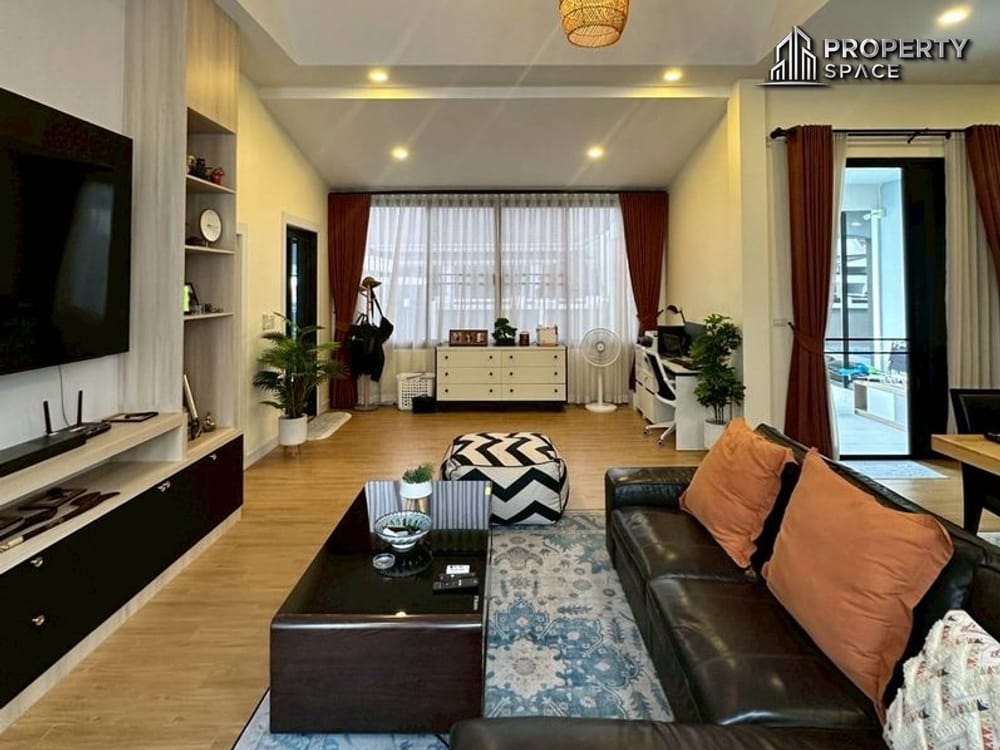 Modern 3-Bedroom Scandinavian-Style Pool Villa Near Mabprachan Lake Pattaya For Sale Image 8