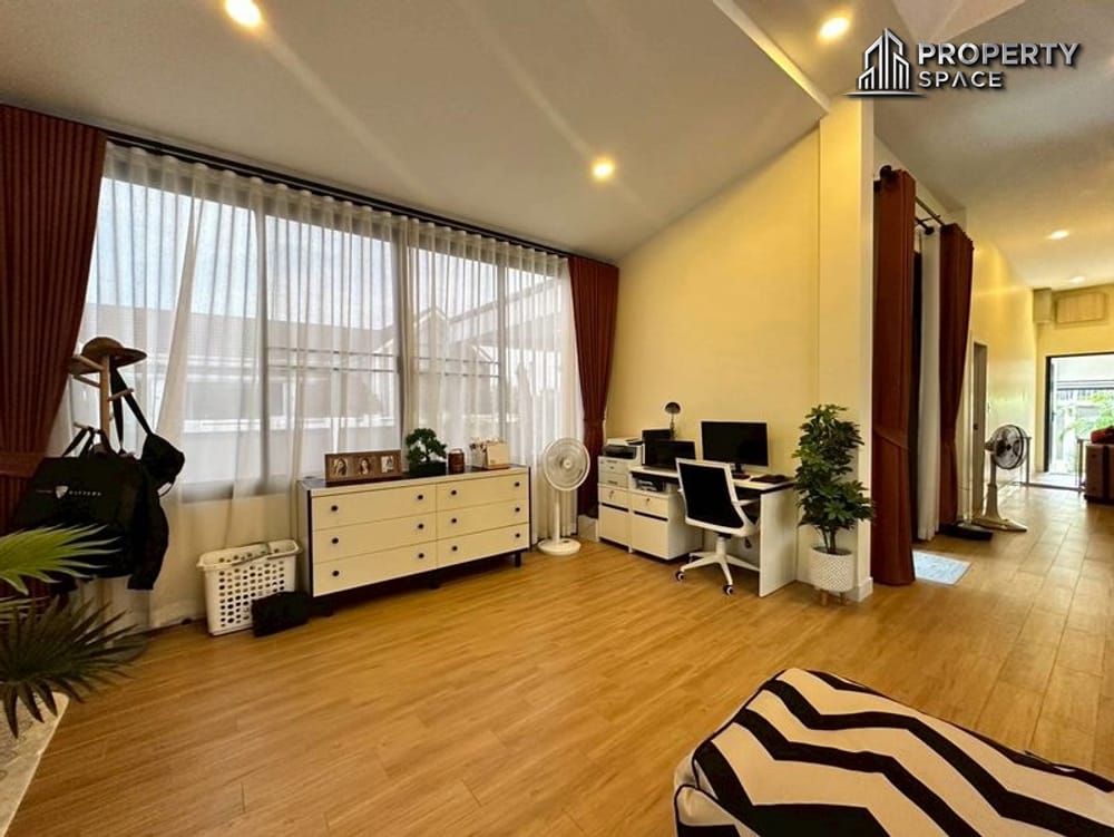 Modern 3-Bedroom Scandinavian-Style Pool Villa Near Mabprachan Lake Pattaya For Sale Image 6