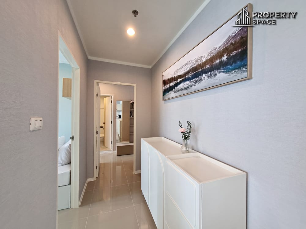 Sea View 2 Bedroom Condo In Jomtien Beach Good Price For Sale Image 11