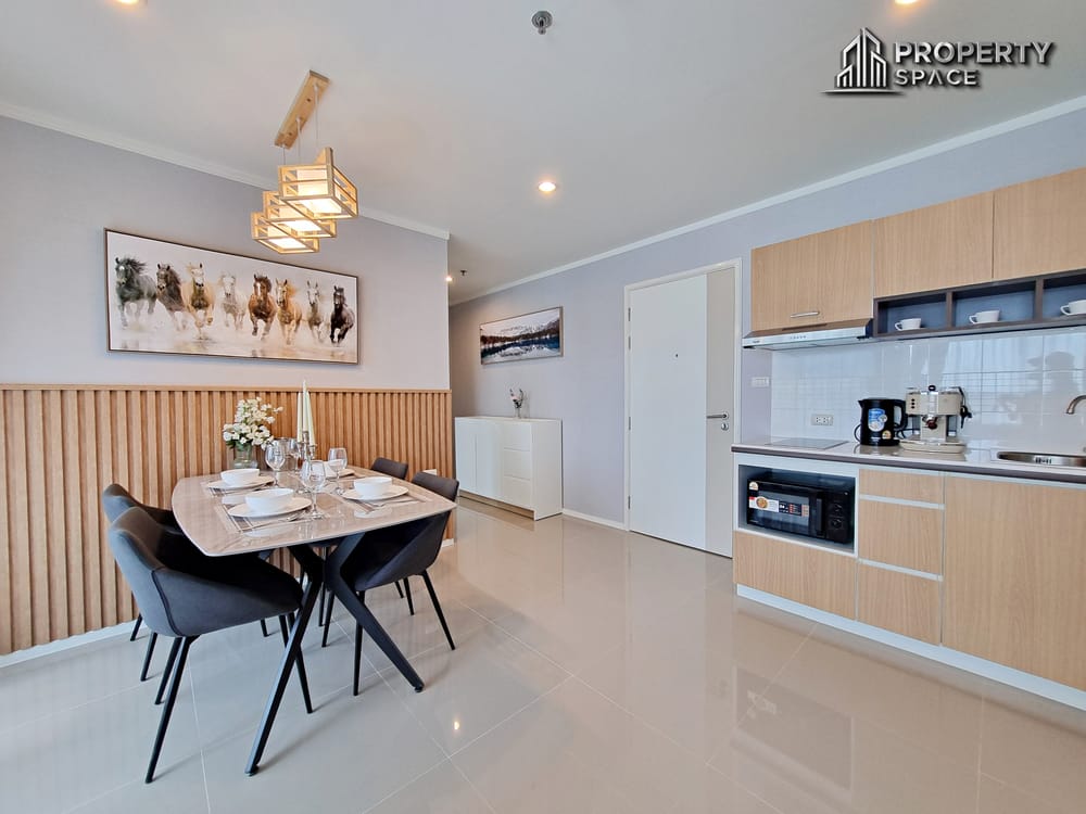 Sea View 2 Bedroom Condo In Jomtien Beach Good Price For Sale Image 9
