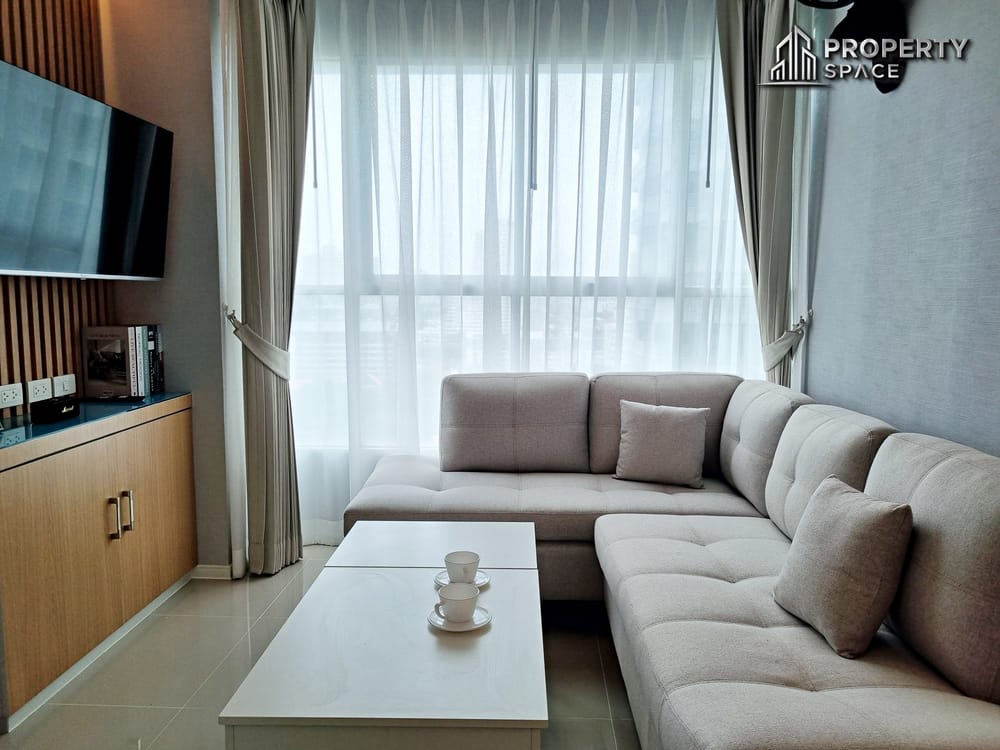 Sea View 2 Bedroom Condo In Jomtien Beach Good Price For Sale Image 6