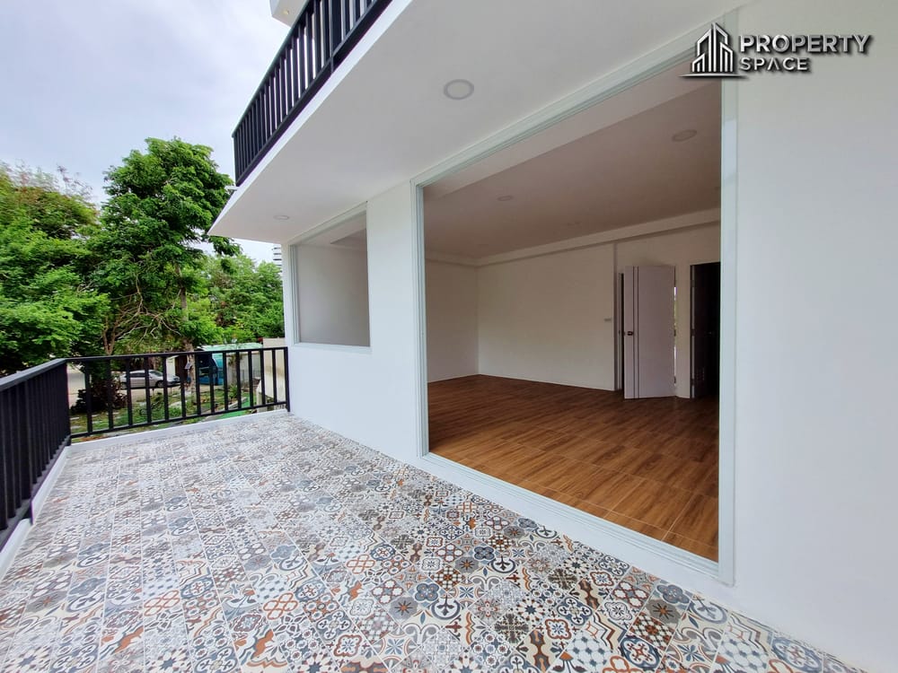 High-Yield 4-Bedroom Property in Prime Jomtien – Walk to the Beach, Earn While You Own Image 24