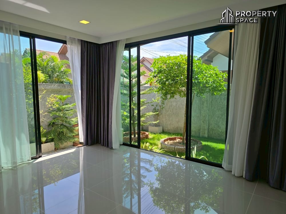 Cozy 3-Bedroom House with Stylish Interiors In The Maple Pattaya For Sale Image 21
