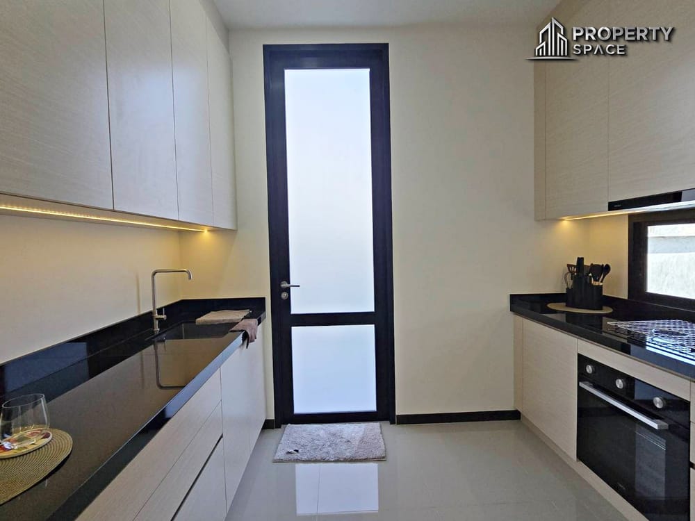 Cozy 3-Bedroom House with Stylish Interiors In The Maple Pattaya For Sale Image 9