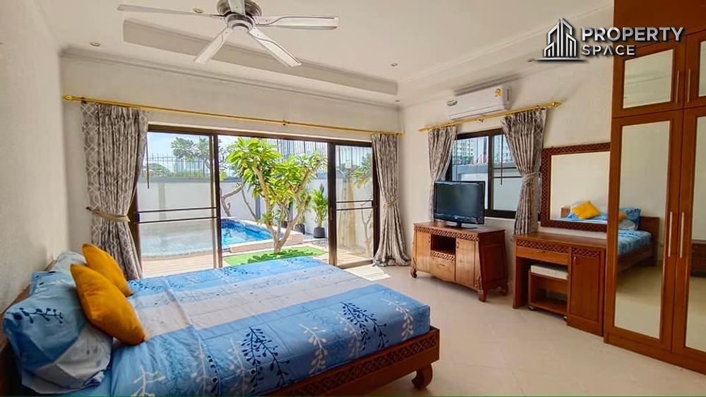 Spacious 4-Bedroom Pool Villa Near the Beach in Jomtien Pattaya for Rent Image 14