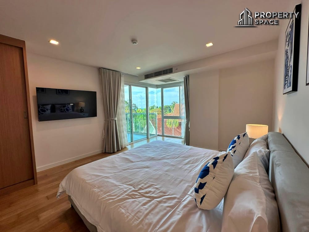 Elegance 2-Bedroom Partial Sea View Condo at Elegance @ Cosy Beach Pratumnak For Rent Image 8