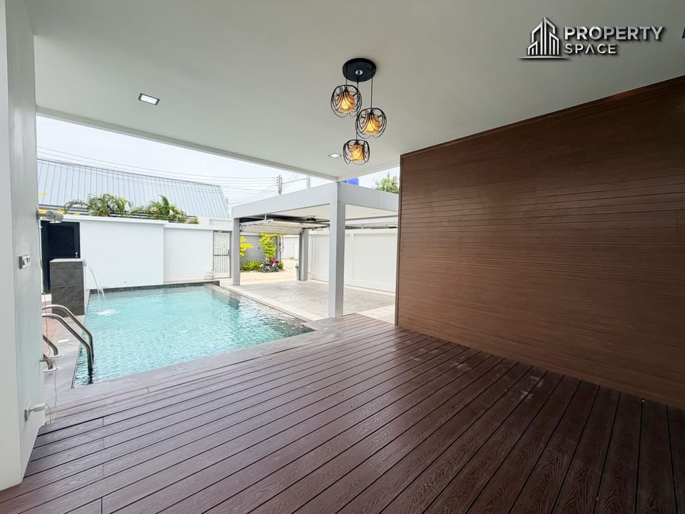 Modern 3 Bedroom Pool Villa With High Privacy Wall In East Pattaya For Rent Image 4