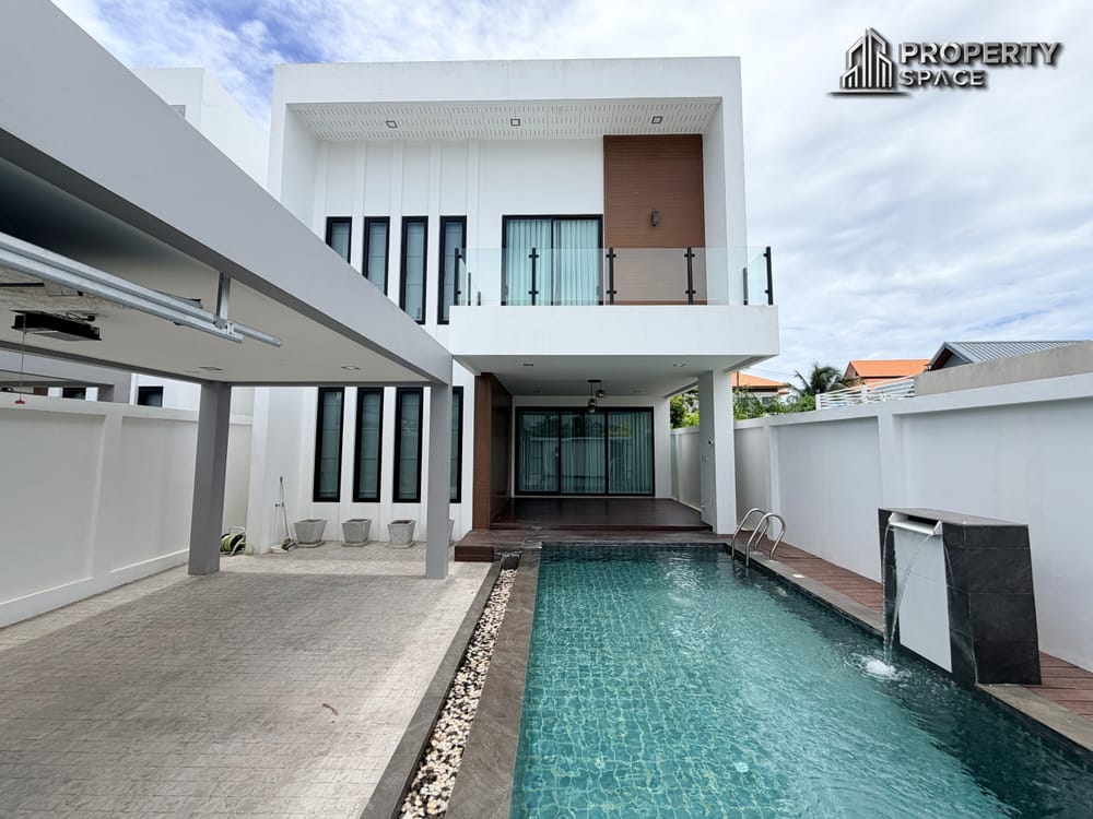 Modern 3 Bedroom Pool Villa With High Privacy Wall In East Pattaya For Rent Image 1