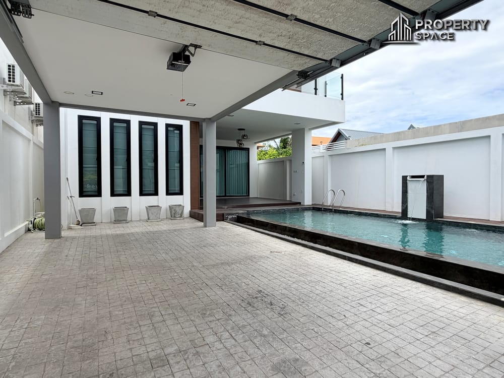 Modern 3 Bedroom Pool Villa With High Privacy Wall In East Pattaya For Rent Image 3