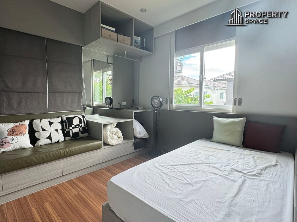 3 Bedroom Detached House In Pattaya Near Motorway For Sale Image 6