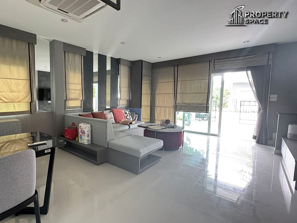 3 Bedroom Detached House In Pattaya Near Motorway For Sale Image 4