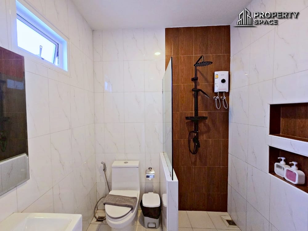 3 Bedroom Pool Villa In Huai Yai Pattaya Suitable For Buisness For Sale Image 26