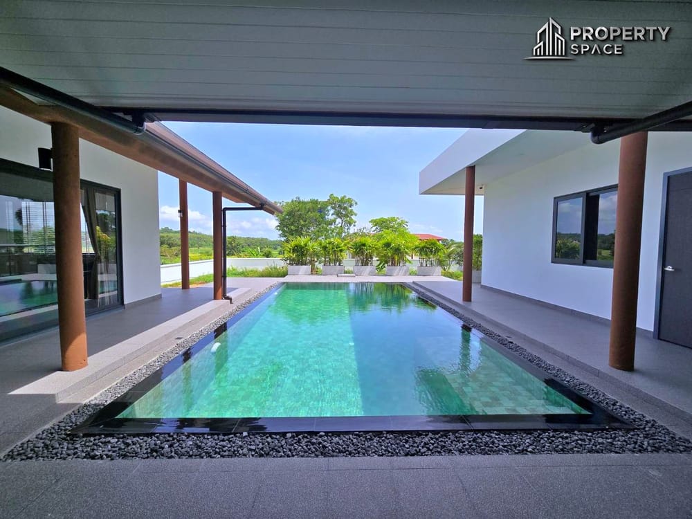 Spacious Resort-Style 5-Bedroom Pool Villa with Mountain View In Pattaya For Rent Image 3