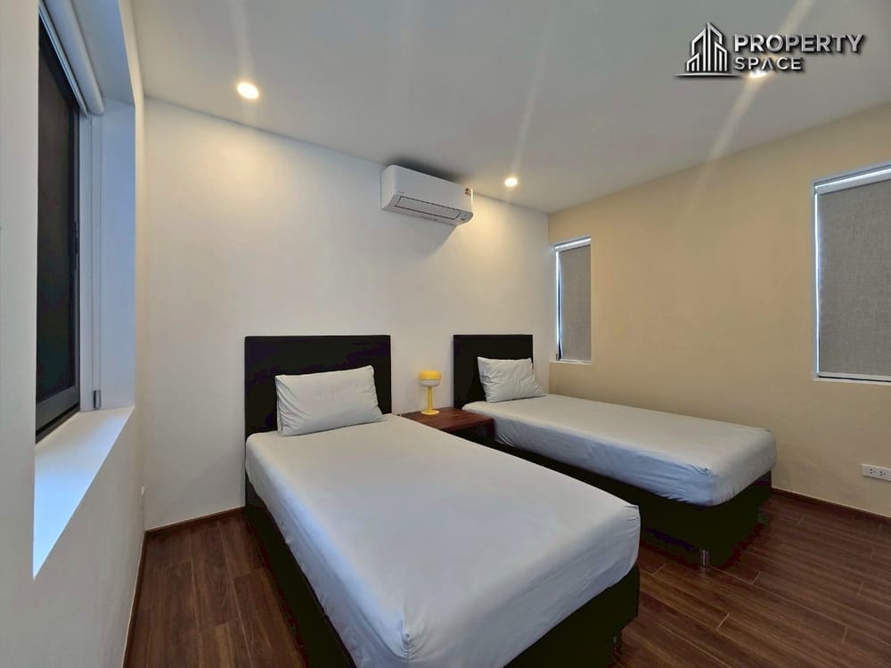 Spacious Resort-Style 5-Bedroom Pool Villa with Mountain View In Pattaya For Rent Image 32