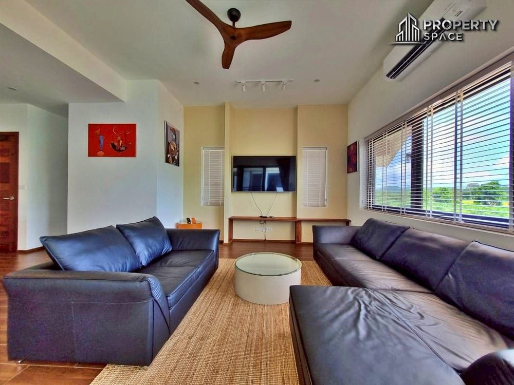 Spacious Resort-Style 5-Bedroom Pool Villa with Mountain View In Pattaya For Rent Image 7
