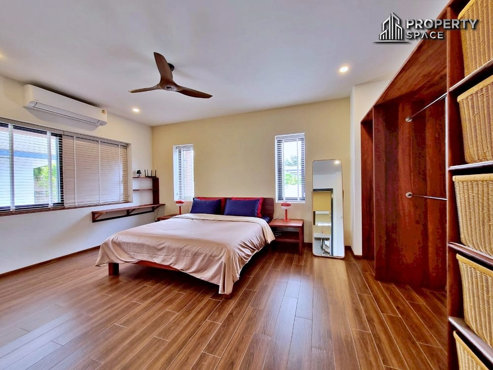 Spacious Resort-Style 5-Bedroom Pool Villa with Mountain View In Pattaya For Rent Image 18