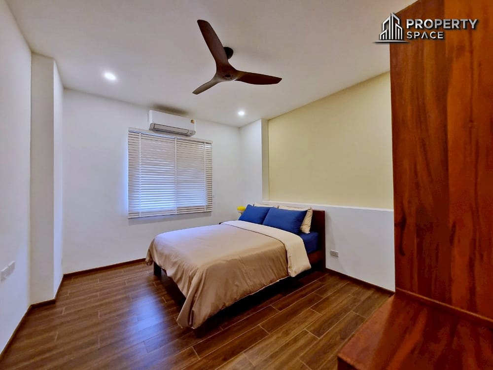 Spacious Resort-Style 5-Bedroom Pool Villa with Mountain View In Pattaya For Rent Image 23