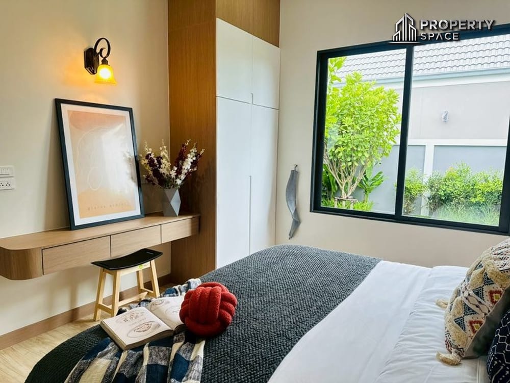Tropical Style 3-Bedroom Private Pool Villa in Siam Country Club Pattaya For Sale Image 12