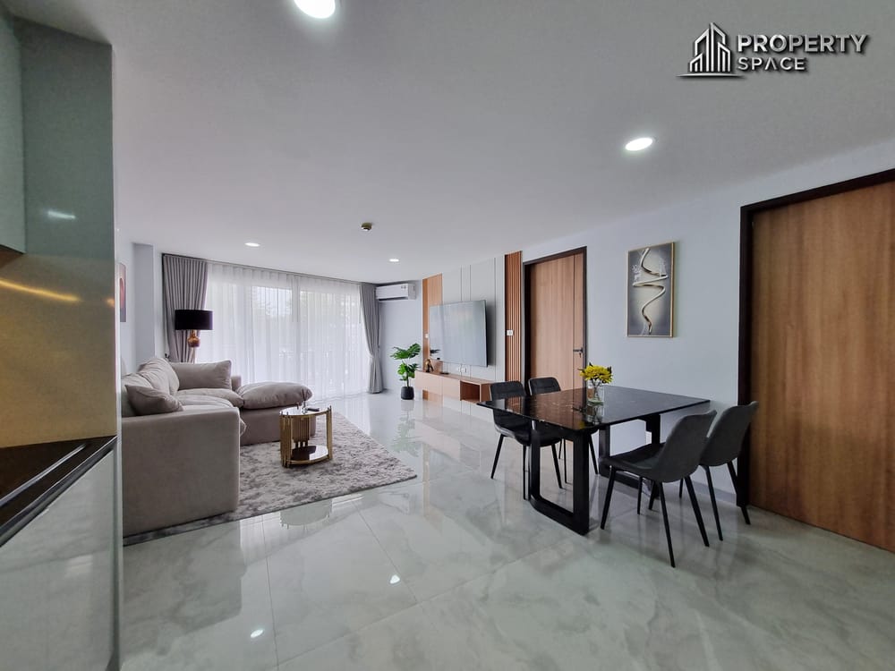 Modern 3 Bedroom Condo With Spacious Layout At Royal Hill Resort South Pattaya For Sale Image 3