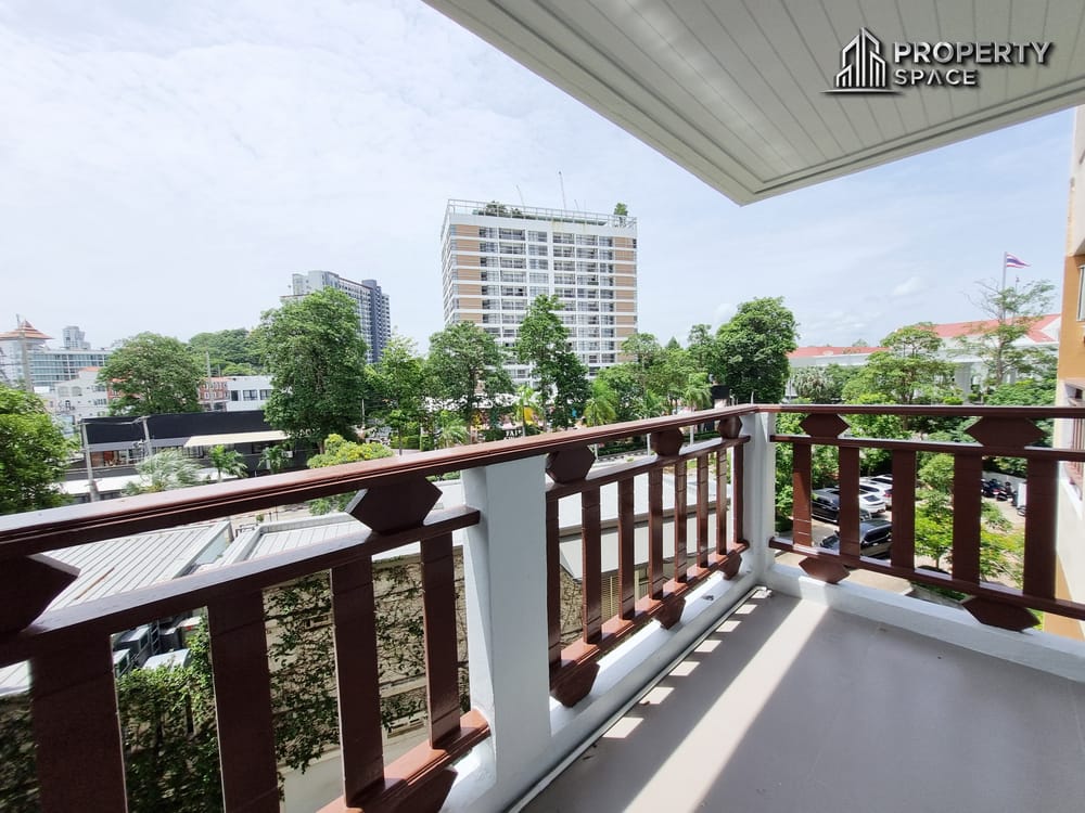 Modern 3 Bedroom Condo With Spacious Layout At Royal Hill Resort South Pattaya For Sale Image 21