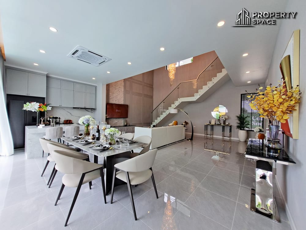 Newly Built Modern Luxury 4 Bedroom Pool Villa No Common Fees In Huay Yai Pattaya For Sale Image 6