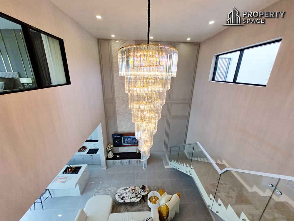 Newly Built Modern Luxury 4 Bedroom Pool Villa No Common Fees In Huay Yai Pattaya For Sale Image 8