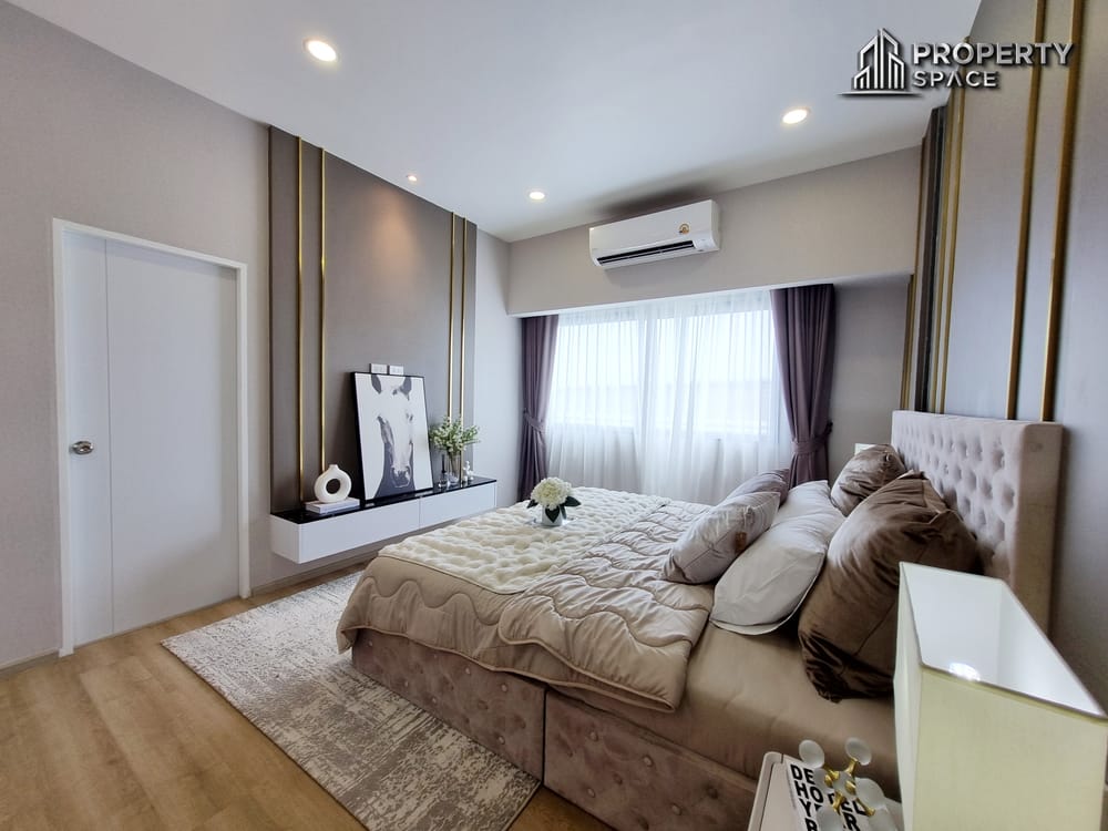 Newly Built Modern Luxury 4 Bedroom Pool Villa No Common Fees In Huay Yai Pattaya For Sale Image 34