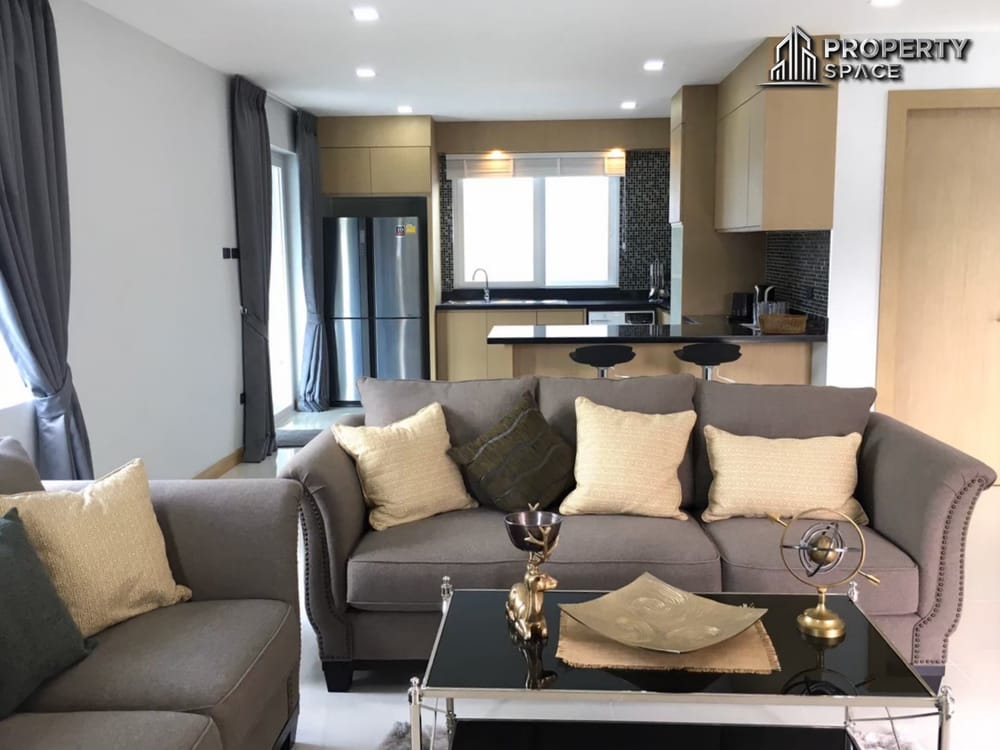 Modern 4-Bedroom Pool Villa in East Pattaya Near International School For Sale Image 7