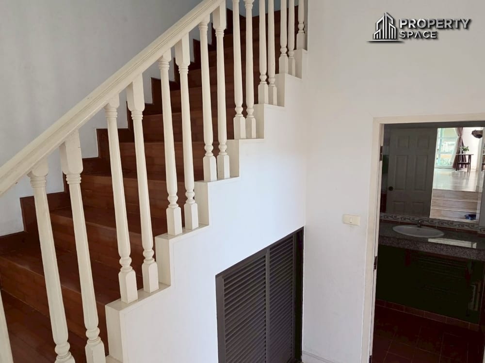 3-Bedroom Family House in Central Park 3 Village Pattaya For Rent Image 30