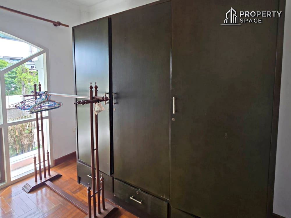 3-Bedroom Family House in Central Park 3 Village Pattaya For Rent Image 19