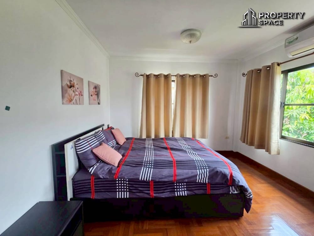 3-Bedroom Family House in Central Park 3 Village Pattaya For Rent Image 27