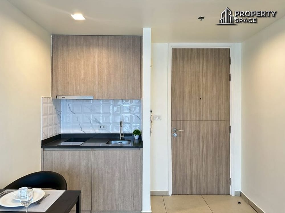 1-Bedroom Condo Newly Renovated at UNIXX South Pattaya For Sale Image 7