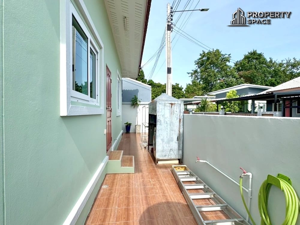 Great Deal! 3-Bedroom Detached House in East Pattaya For Sale Today Image 19