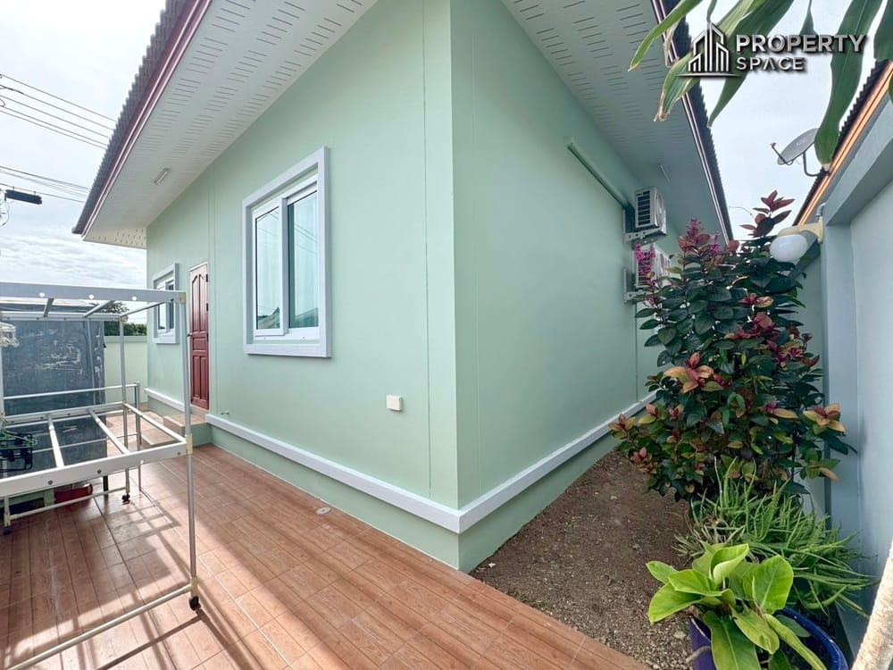 Great Deal! 3-Bedroom Detached House in East Pattaya For Sale Today Image 21