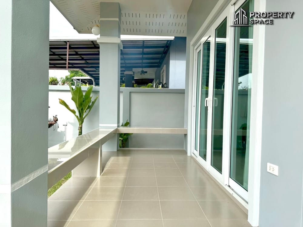 Great Deal! 3-Bedroom Detached House in East Pattaya For Sale Today Image 6