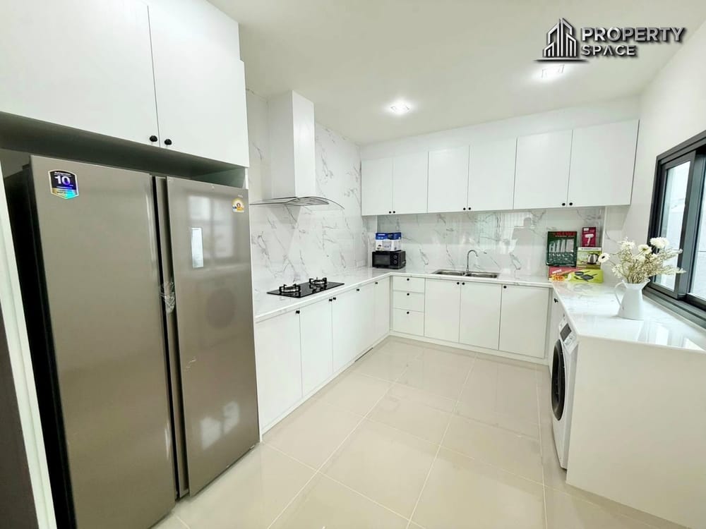 Modern 3 Bedroom House in Patta Element In East Pattaya For Rent Image 7