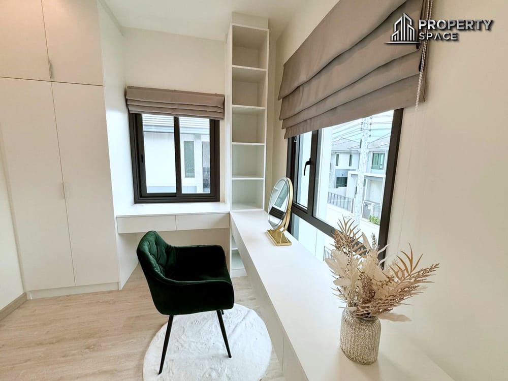 Modern 3 Bedroom House in Patta Element In East Pattaya For Rent Image 10