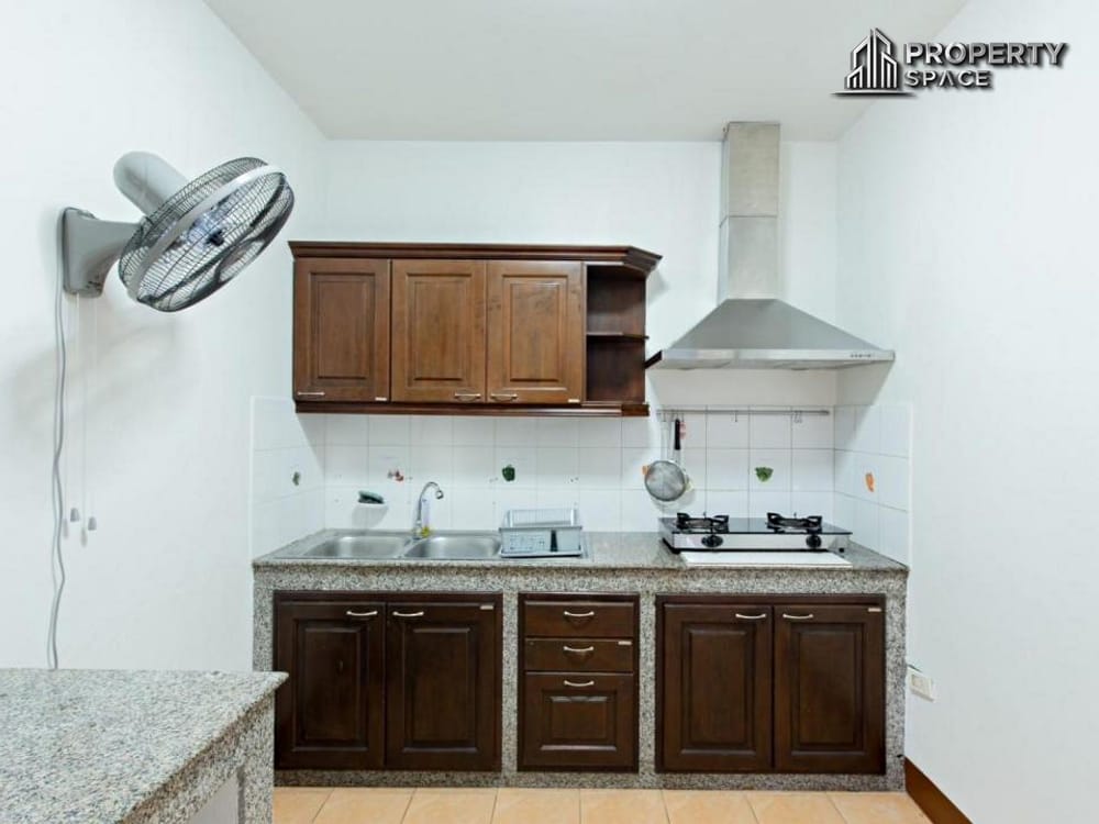 Spacious 3-Bedroom Family Home with Private Swimming Pool In Pattaya For Rent Image 14