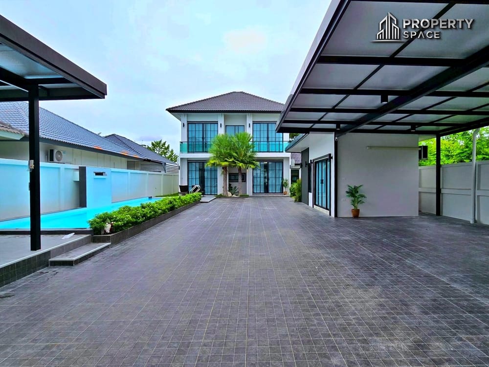 Brand New 2-Storey 5 Bedroom Luxury Pool Villa In East Pattaya For Sale Image 3