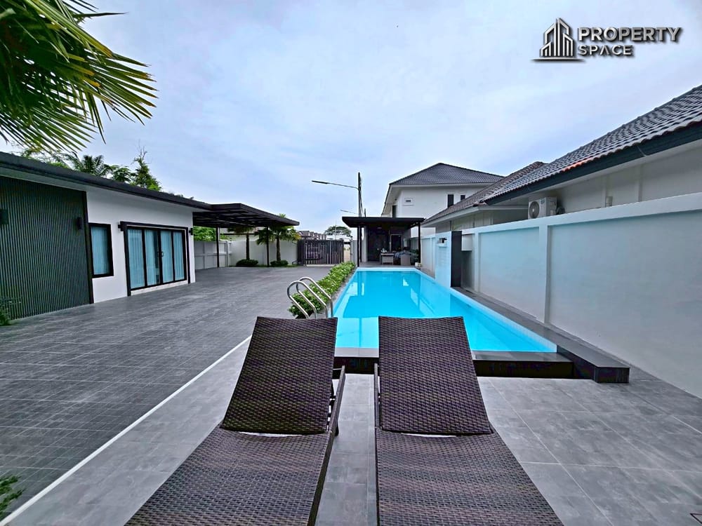 Brand New 2-Storey 5 Bedroom Luxury Pool Villa In East Pattaya For Sale Image 49